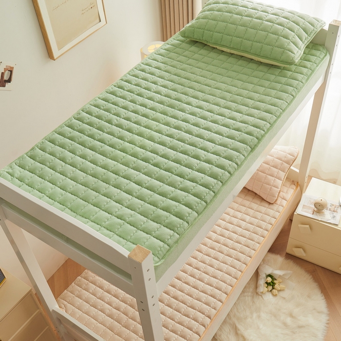 91家纺网 家纺一手货源 找家纺 爱思凯家纺 2025新款初心-牛奶绒学生床笠小号三件套 【初心】床笠-香草绿