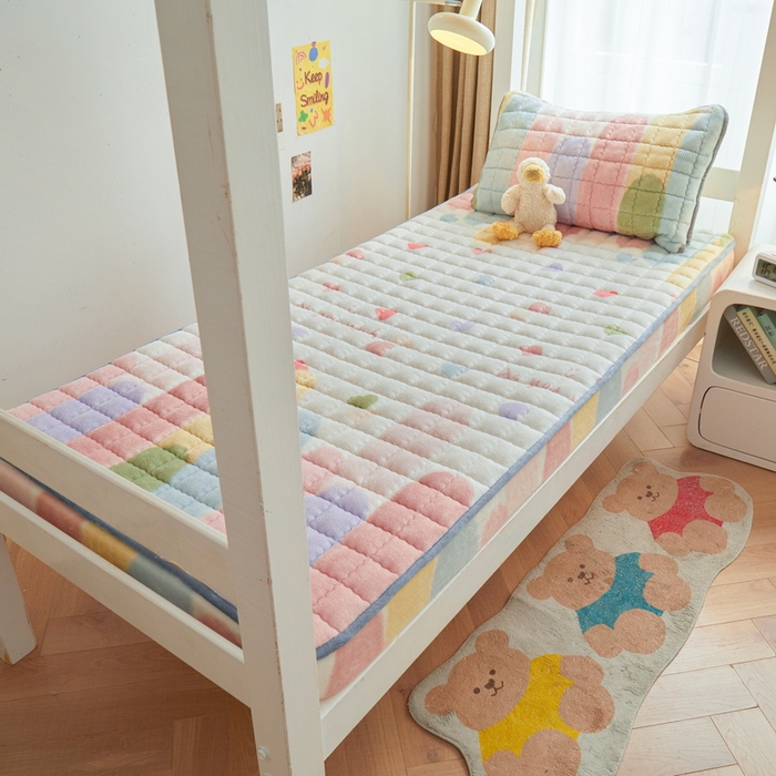 91家纺网 家纺一手货源 找家纺 爱思凯家纺 2025新款初心-牛奶绒学生床笠小号三件套 【初心】床笠-爱心彩虹