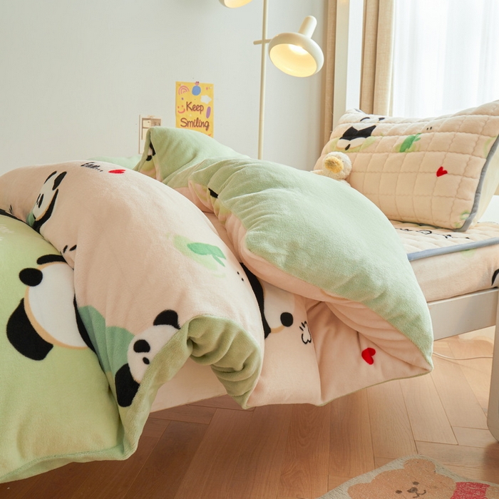 91家纺网 家纺一手货源 找家纺 爱思凯家纺 2025新款初心-牛奶绒学生床笠小号三件套 【初心】床笠-看熊猫