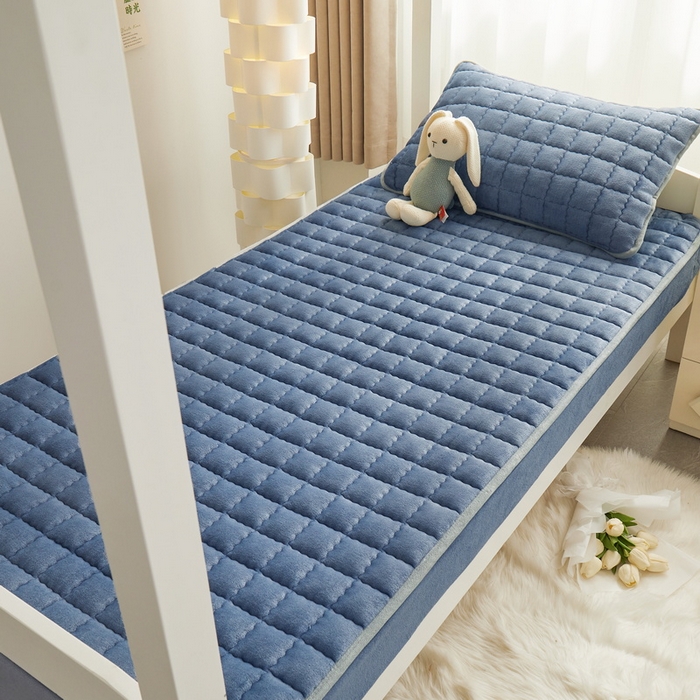 91家纺网 家纺一手货源 找家纺 爱思凯家纺 2025新款初心-牛奶绒学生床笠小号三件套 【初心】床笠-蓝灰