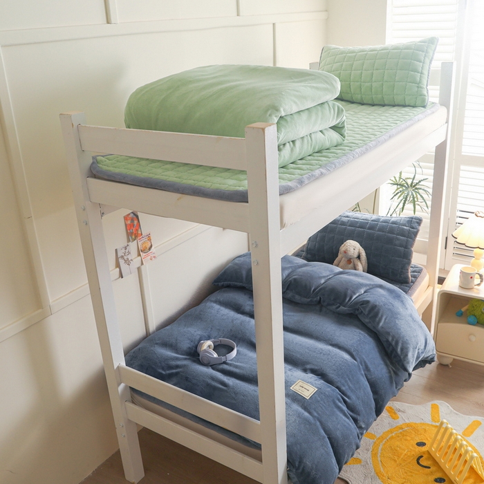 91家纺网 家纺一手货源 找家纺 爱思凯家纺 2025新款初心-牛奶绒学生床笠小号三件套 【初心】床笠-蓝灰