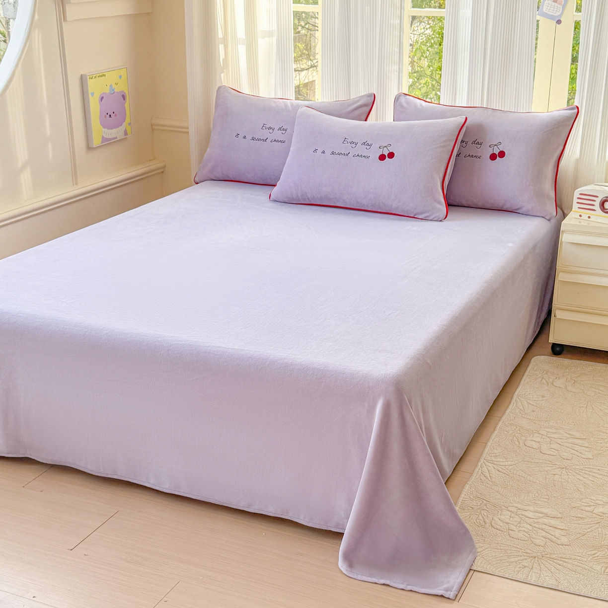 91家纺网 家纺一手货源 找家纺 KA家纺 2025新款绣花嵌绳牛奶绒四件套-元气满满系列 元气满满紫