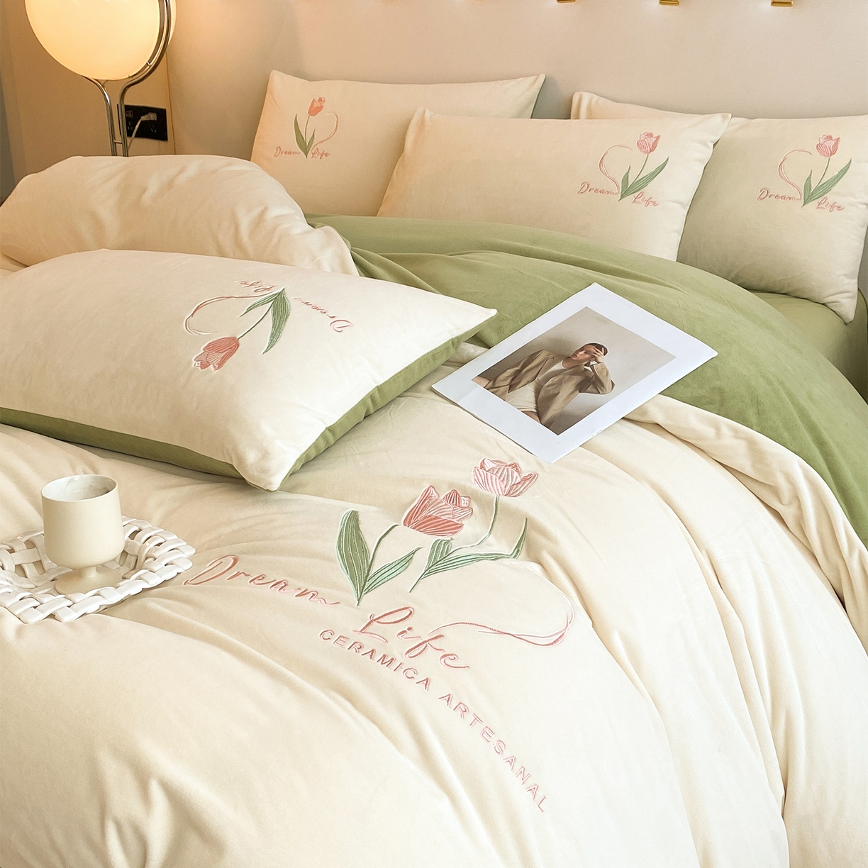 91家纺网 家纺一手货源 找家纺 （总）如一 2025新款水晶绒双拼刺绣郁金香系列四件套