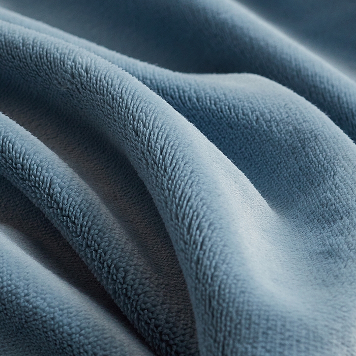 91家纺网 家纺一手货源 找家纺 千朵森 2025新款高克重全消光纯色牛奶绒套件四件套 风格二 微蓝