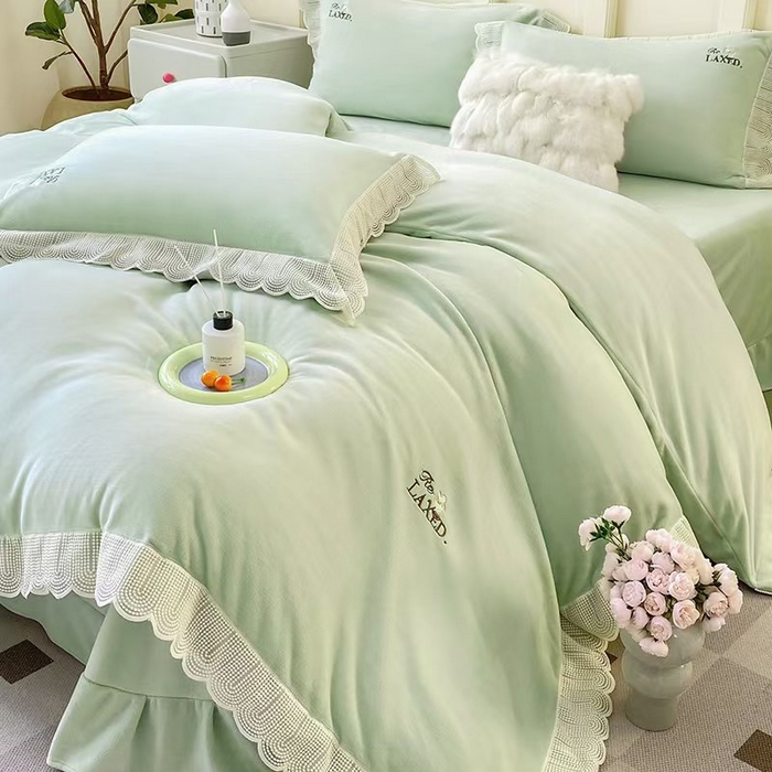 91家纺网 家纺一手货源 找家纺 席之家 2025新款公主风蕾丝花边刺绣牛奶绒四件套 少女风-青柠绿