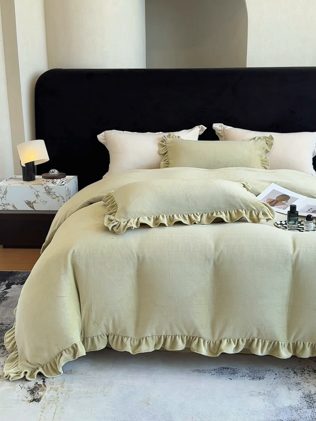 91家纺网 家纺一手货源 找家纺 席之家 2025新款蝴蝶结绣花牛奶绒四件套 蝴蝶结-青柠绿