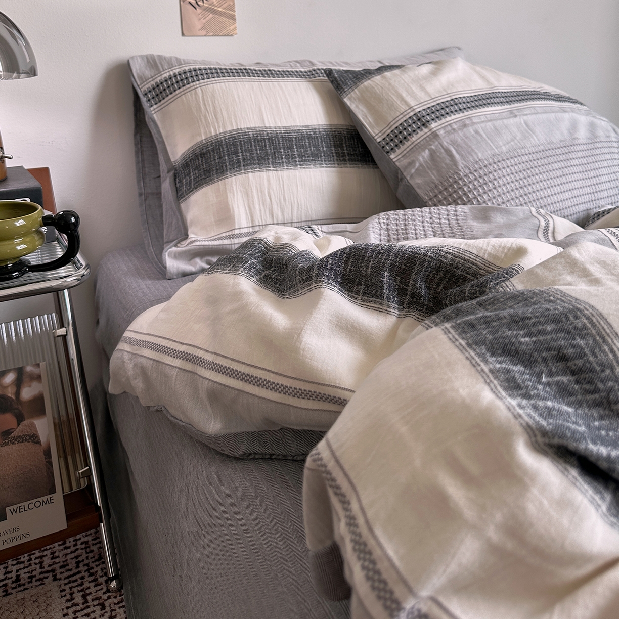 91家纺网 家纺一手货源 找家纺 艾咪-Amy ntmy 2025新款全棉色织小提花四件套-絮语      透明PE袋(如需手提无纺布包+5元) 絮语-灰