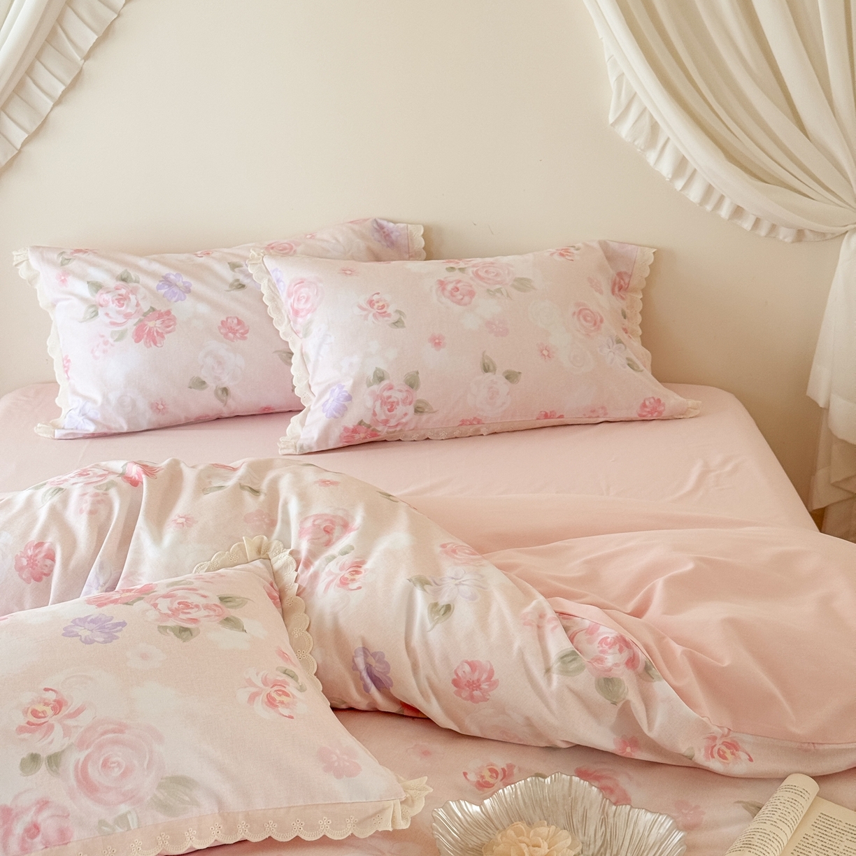 91家纺网 家纺一手货源 找家纺 于果 2025新款全棉纯棉生态磨毛花边款四件套 梦瑶