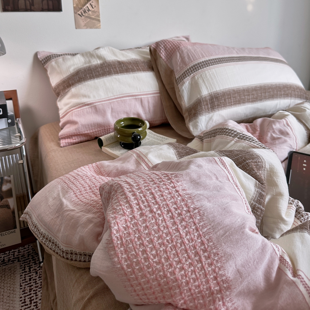 91家纺网 家纺一手货源 找家纺 （总）艾咪-Amy ntmy 2025新款全棉色织小提花四件套-絮语      透明PE袋(如需手提无纺布包+5元)