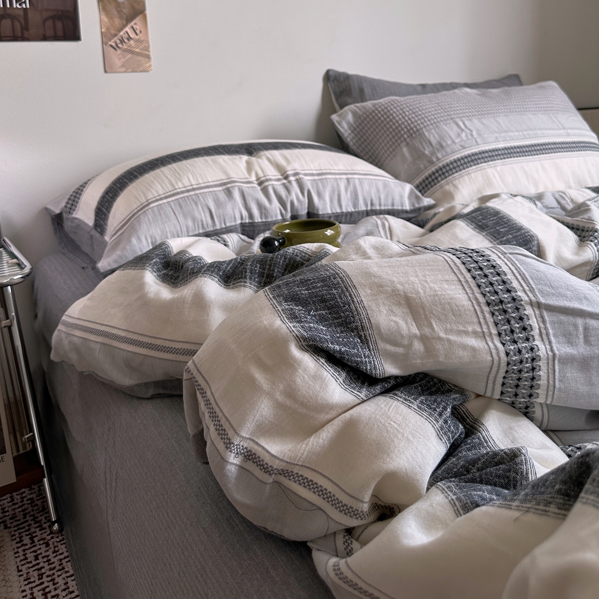 91家纺网 家纺一手货源 找家纺 艾咪-Amy ntmy 2025新款全棉色织小提花四件套-絮语      透明PE袋(如需手提无纺布包+5元) 絮语-灰