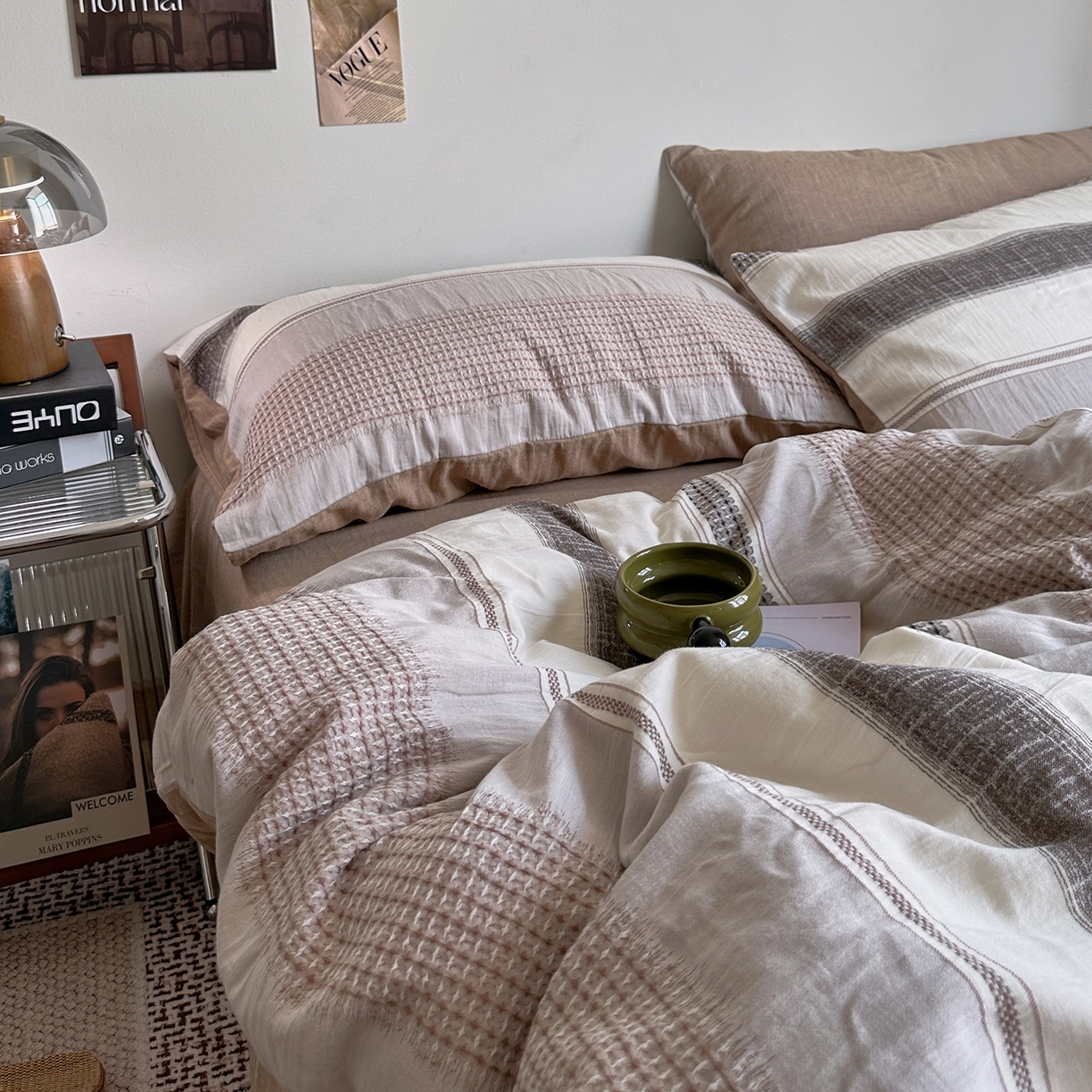 91家纺网 家纺一手货源 找家纺 艾咪-Amy ntmy 2025新款全棉色织小提花四件套-絮语      透明PE袋(如需手提无纺布包+5元) 絮语-咖