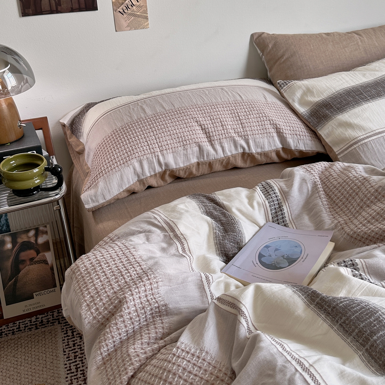 91家纺网 家纺一手货源 找家纺 艾咪-Amy ntmy 2025新款全棉色织小提花四件套-絮语      透明PE袋(如需手提无纺布包+5元) 絮语-咖