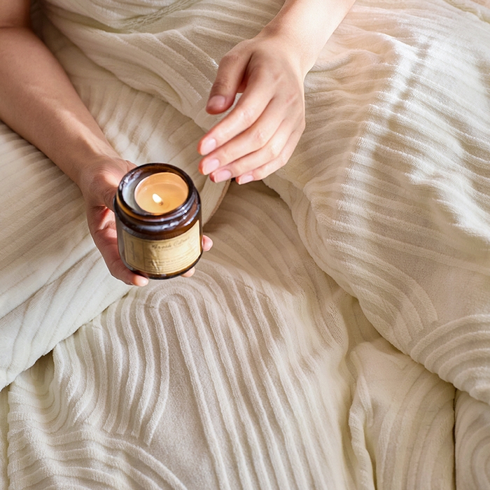 91家纺网 家纺一手货源 找家纺 千朵森 2025新款高克重提花牛奶绒高品质四件套-年纪 年纪-奶油杏