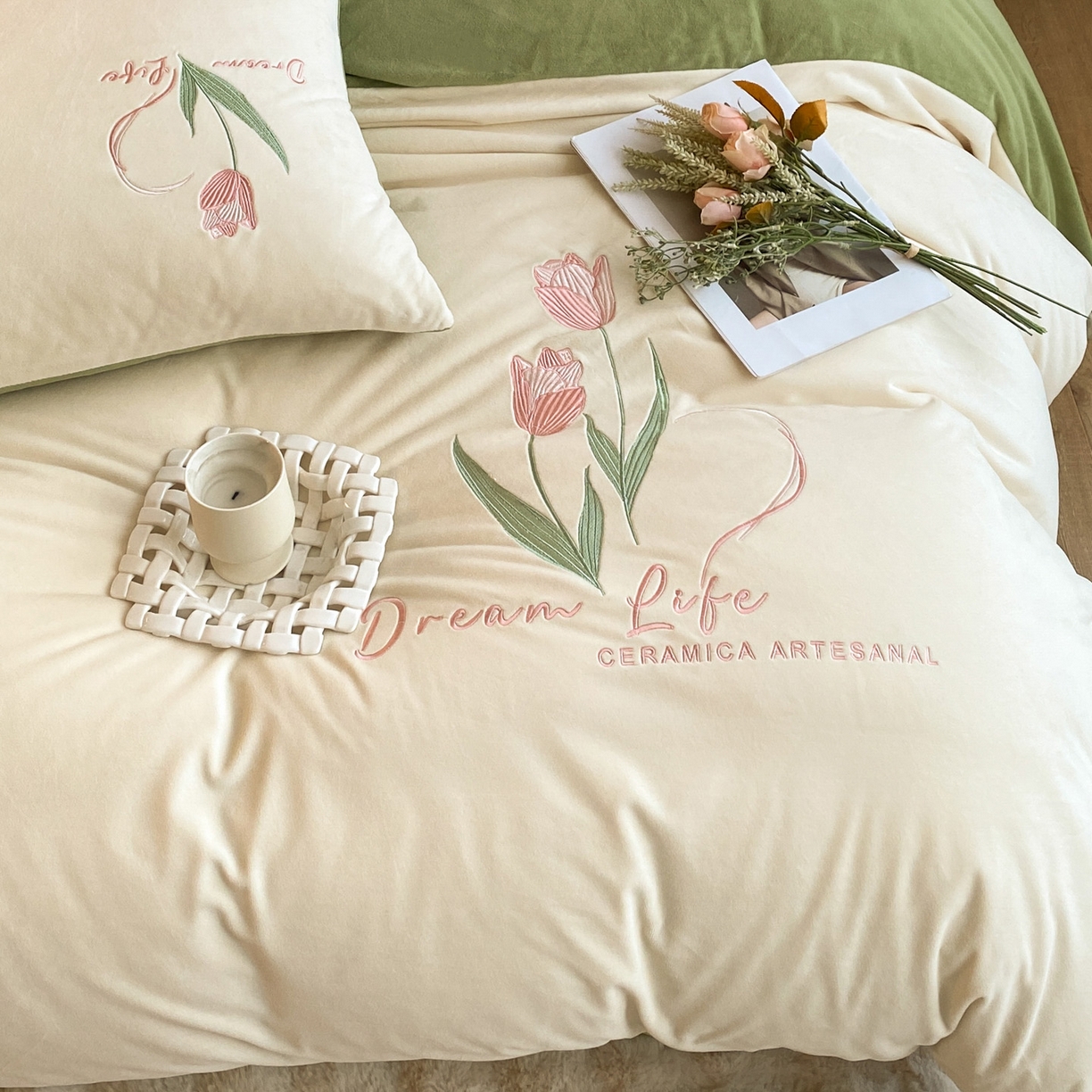 91家纺网 家纺一手货源 找家纺 如一 2025新款水晶绒双拼刺绣郁金香系列四件套 郁金香-奶白绿