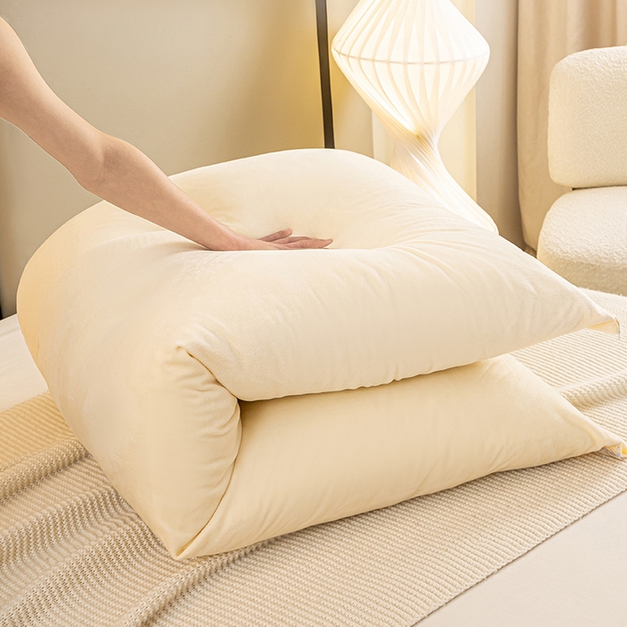 91家纺网 家纺一手货源 找家纺 （总）碧尔家居 2025新款轻奢床上靠垫卧室床头靠枕银灰榻榻米靠背长条飘窗防撞软垫可拆洗