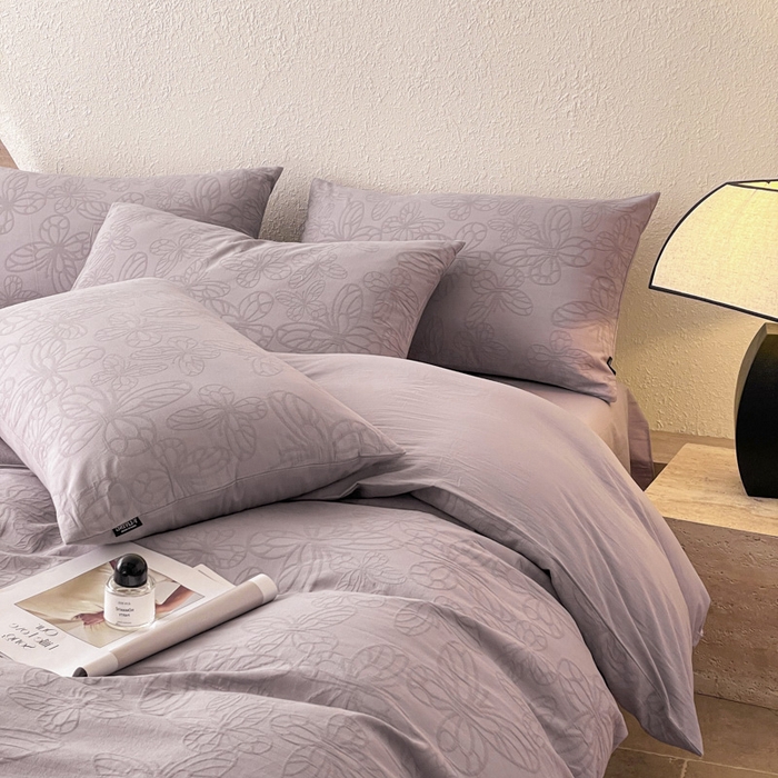 91家纺网 家纺一手货源 找家纺 宜代光年 2025新款全棉色织水洗棉大提花四件套（第一批） 光之蝶-紫