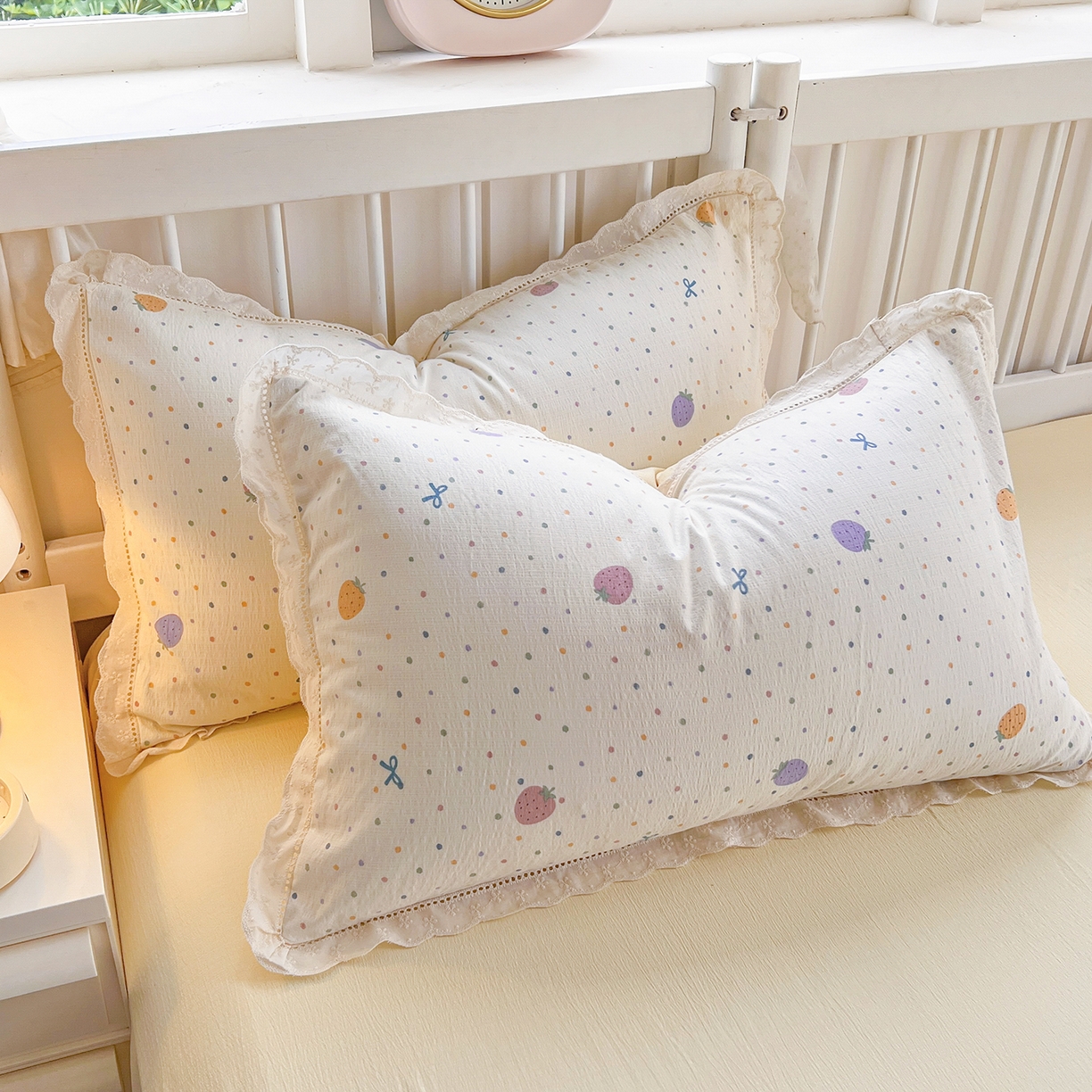 91家纺网 家纺一手货源 找家纺 （总）赫然家纺 2025新款云感皱皱双层纱法式镂空全棉花边款单品枕套