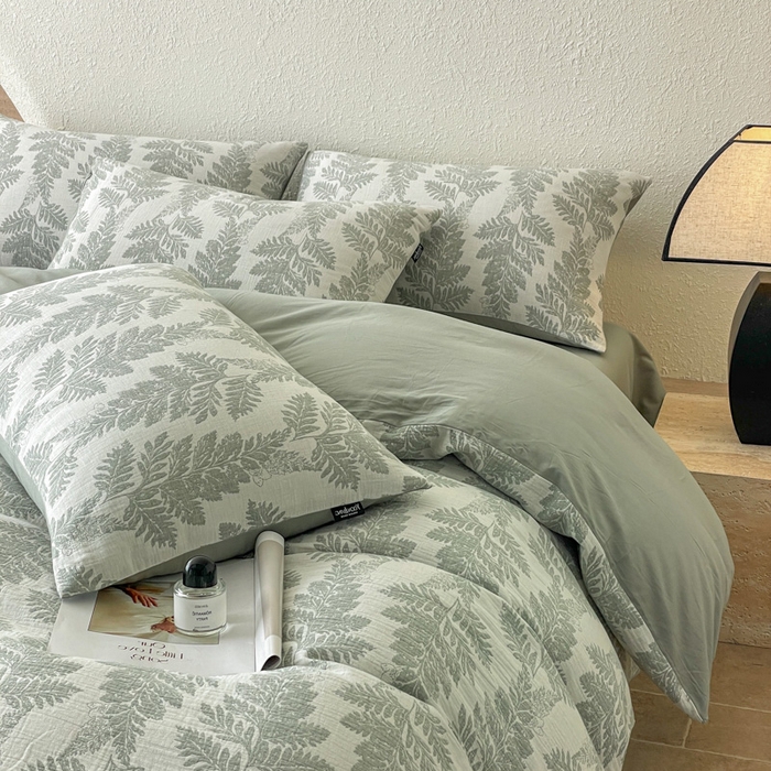 91家纺网 家纺一手货源 找家纺 宜代光年 2025新款全棉色织水洗棉大提花四件套（第一批）镜中叶-绿