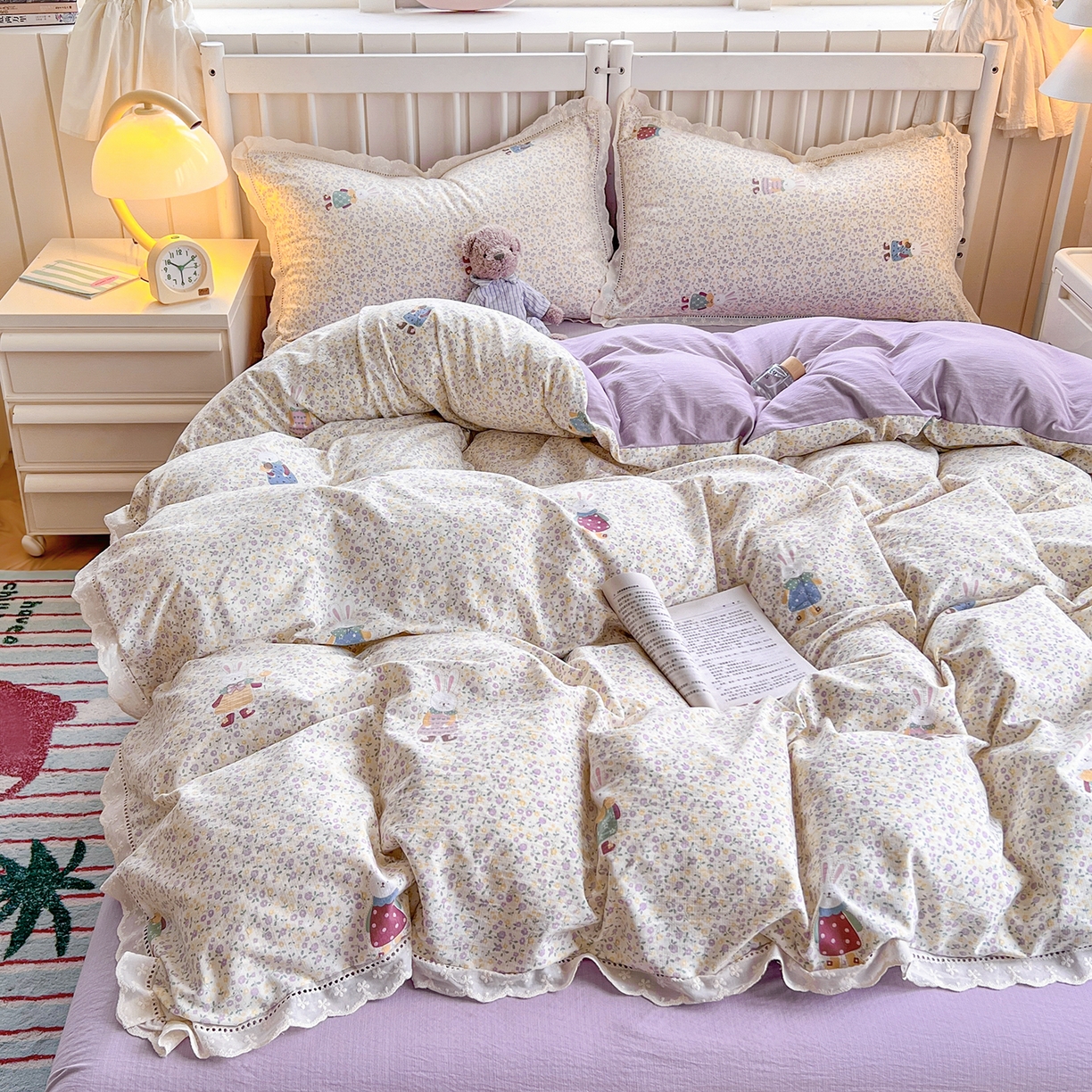 91家纺网 家纺一手货源 找家纺 赫然家纺 2026新款云感皱皱双层纱法式镂空全棉花边款单被套 花海兔