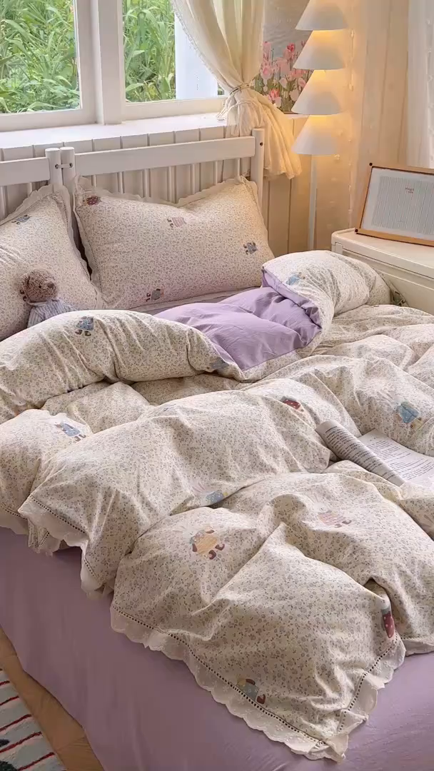 91家纺网 家纺一手货源 找家纺 赫然家纺 2026新款云感皱皱双层纱法式镂空全棉花边款单被套 花海兔