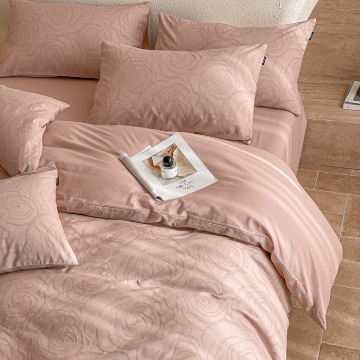 91家纺网 家纺一手货源 找家纺 宜代光年 2025新款全棉色织水洗棉大提花四件套（第一批）夜未央-粉