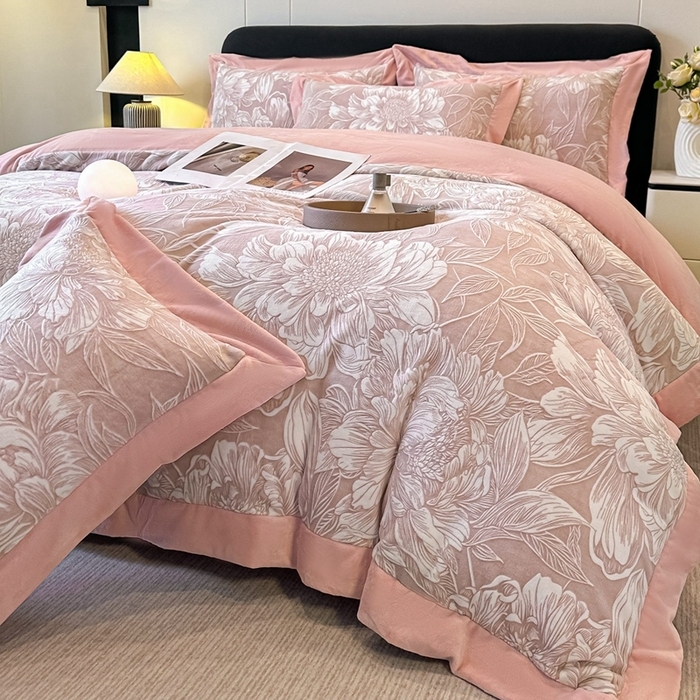 91家纺网 家纺一手货源 找家纺 （总）锦铭源家纺 2025新款烂花75D全消光超柔樱花绒牛奶绒四件套拼角四件套【有买家秀】