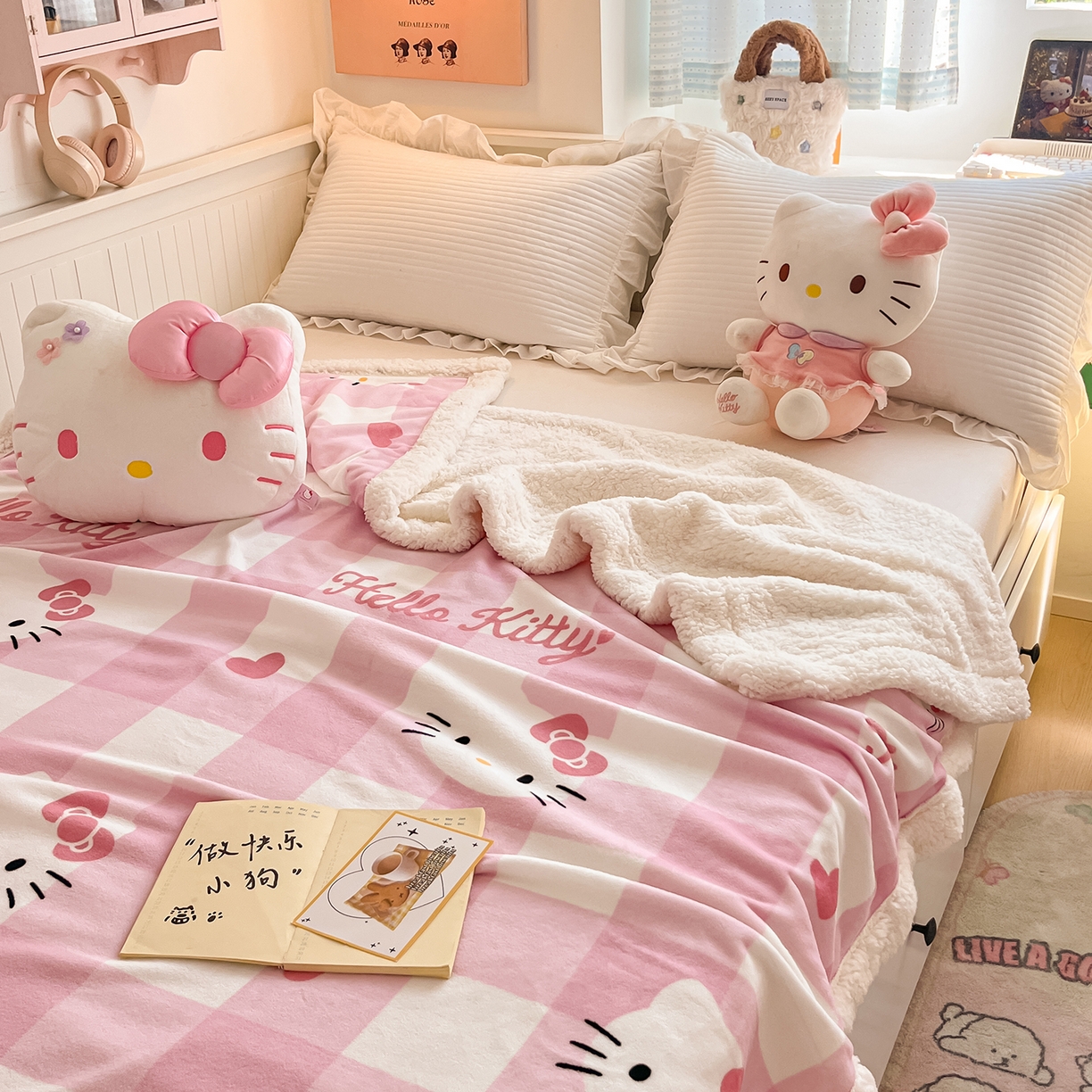 91家纺网 家纺一手货源 找家纺 金爱家 2025新款A类三丽鸥正版授权少女可爱卡通加厚牛奶绒羊羔绒毛毯多功能四季毛毯毯子 绒毛毯-MT三丽鸥粉格爱心KT
