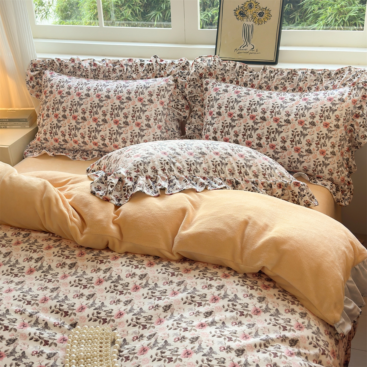 91家纺网 家纺一手货源 找家纺 （总）兰紫橙家纺 2025新款印花花边款牛奶绒宝宝绒四件套