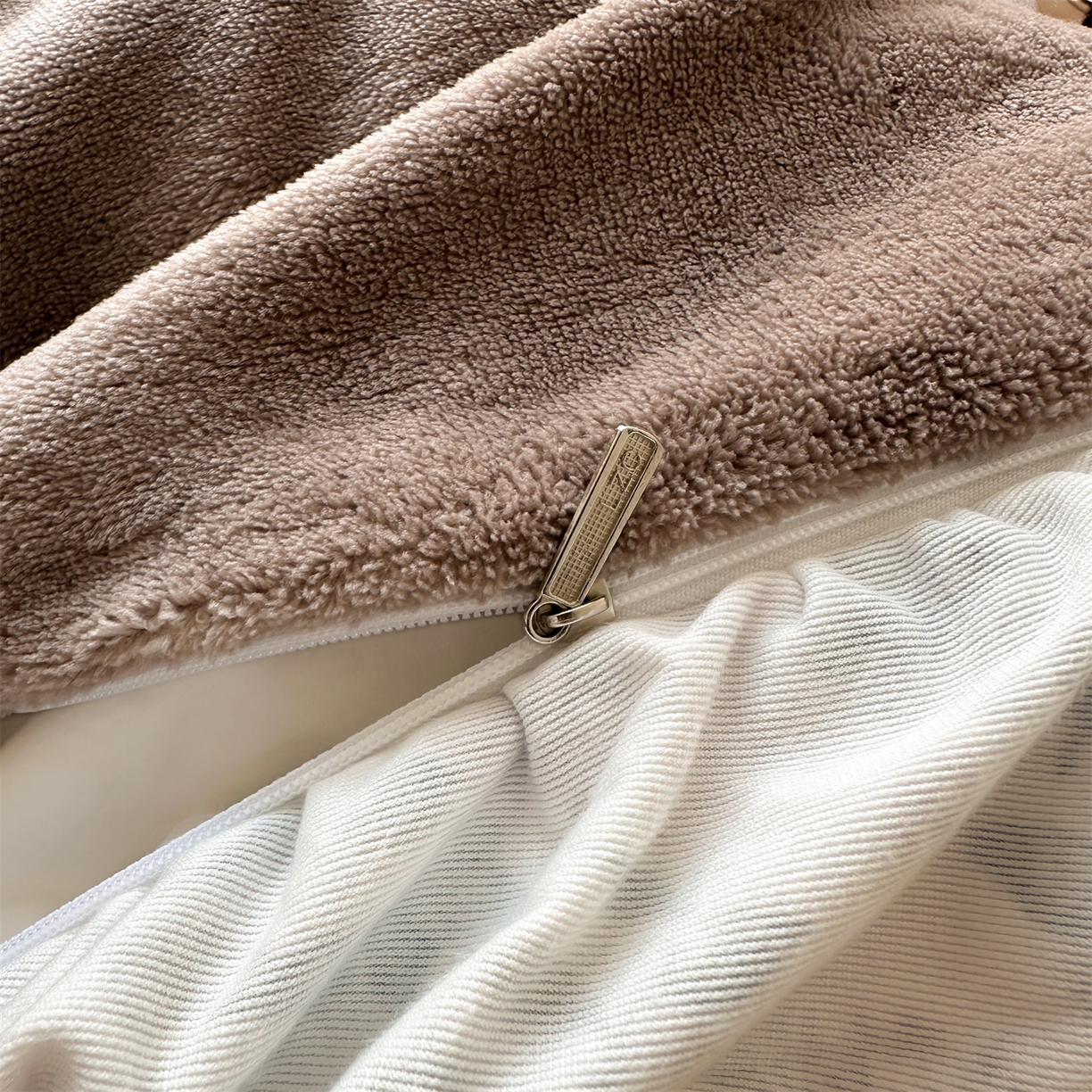 91家纺网 家纺一手货源 找家纺 兰紫橙家纺 2025新款印花蝴蝶花边款牛奶绒四件套 花边款-摩卡棕