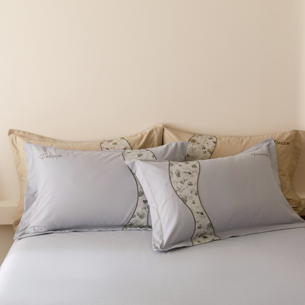 91家纺网 家纺一手货源 找家纺 （总）艾莱家纺 2025新款A类新疆长绒棉纯棉加厚柔顺磨毛四件套-花语