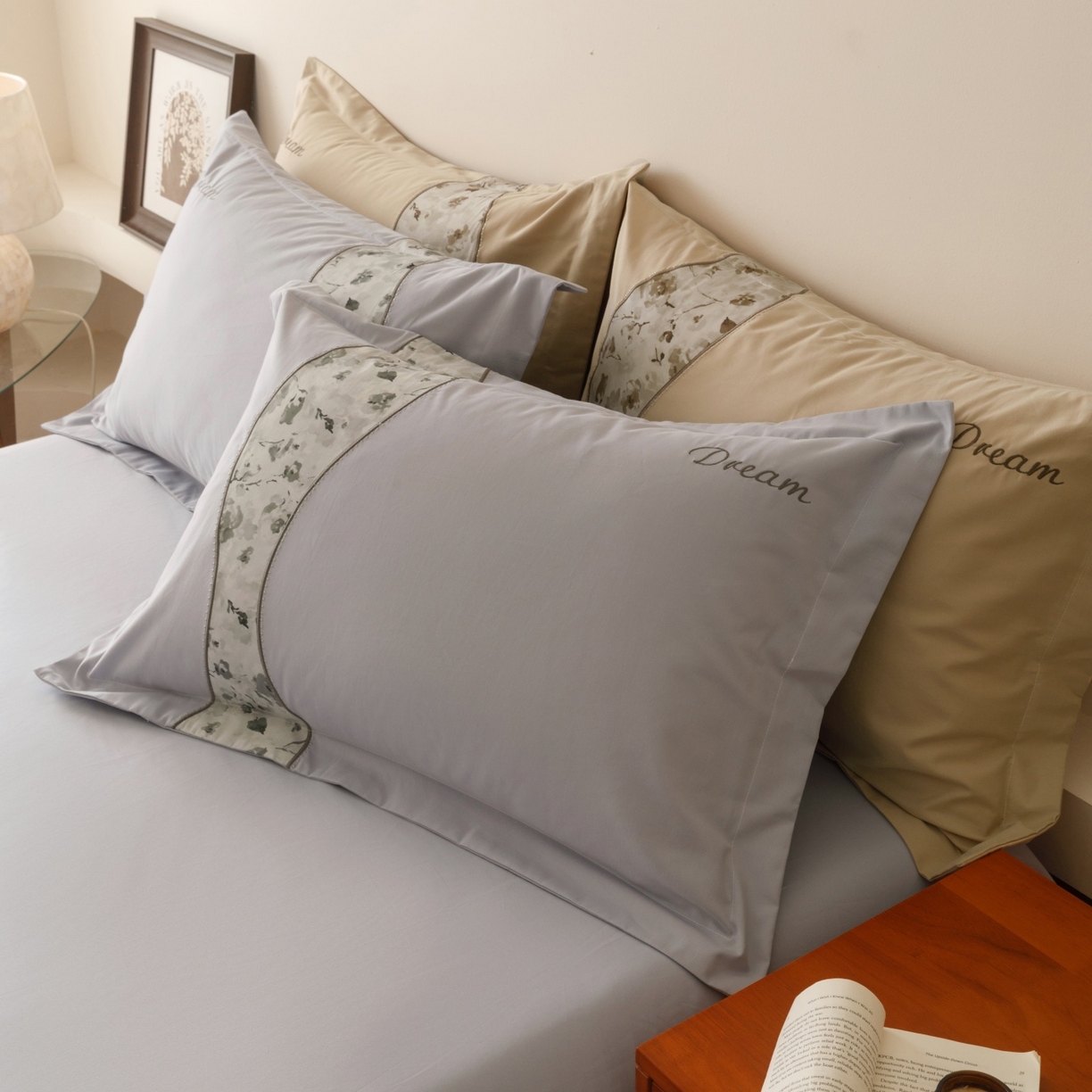 91家纺网 家纺一手货源 找家纺 （总）艾莱家纺 2025新款A类新疆长绒棉纯棉加厚柔顺磨毛四件套-花语