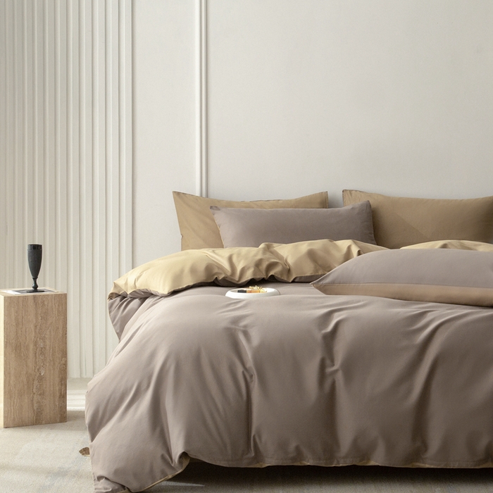 91家纺网 家纺一手货源 找家纺 ONE TWO ONE 121 2025新款A类高支高密长绒棉双拼磨毛（小cr ）撞色四件套 暗咖浅卡其