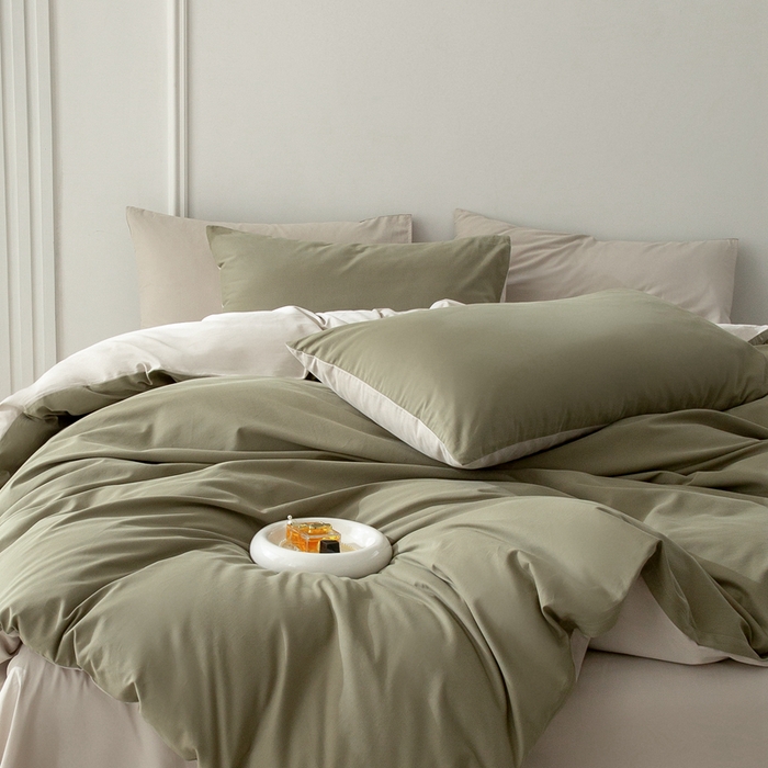 91家纺网 家纺一手货源 找家纺 ONE TWO ONE 121 2025新款A类高支高密长绒棉双拼磨毛（小cr ）撞色四件套 复古绿白灰