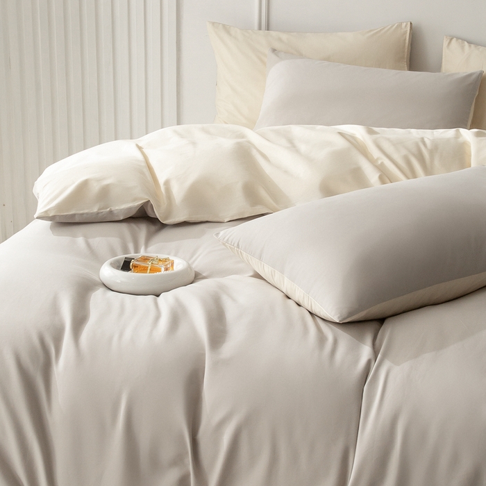 91家纺网 家纺一手货源 找家纺 ONE TWO ONE 121 2025新款A类高支高密长绒棉双拼磨毛（小cr ）撞色四件套 奶灰拼奶玉