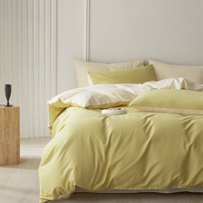 91家纺网 家纺一手货源 找家纺 ONE TWO ONE 121 2025新款A类高支高密长绒棉双拼磨毛（小cr ）撞色四件套 青提拼奶玉