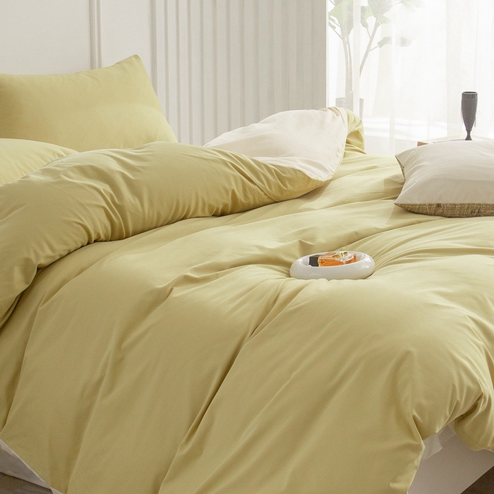 91家纺网 家纺一手货源 找家纺 ONE TWO ONE 121 2025新款A类高支高密长绒棉双拼磨毛（小cr ）撞色四件套 青提拼奶玉