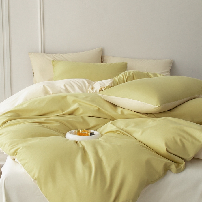 91家纺网 家纺一手货源 找家纺 ONE TWO ONE 121 2025新款A类高支高密长绒棉双拼磨毛（小cr ）撞色四件套 青提拼奶玉