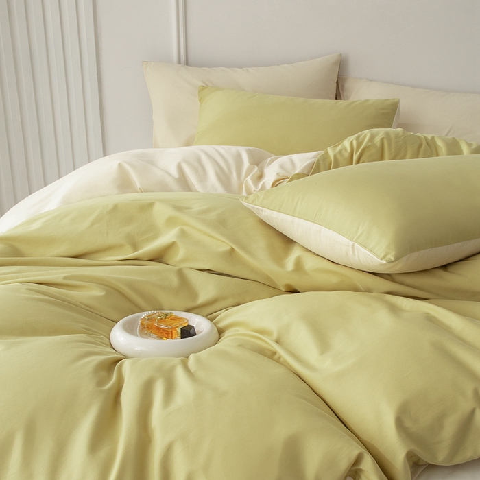 91家纺网 家纺一手货源 找家纺 ONE TWO ONE 121 2025新款A类高支高密长绒棉双拼磨毛（小cr ）撞色四件套 青提拼奶玉