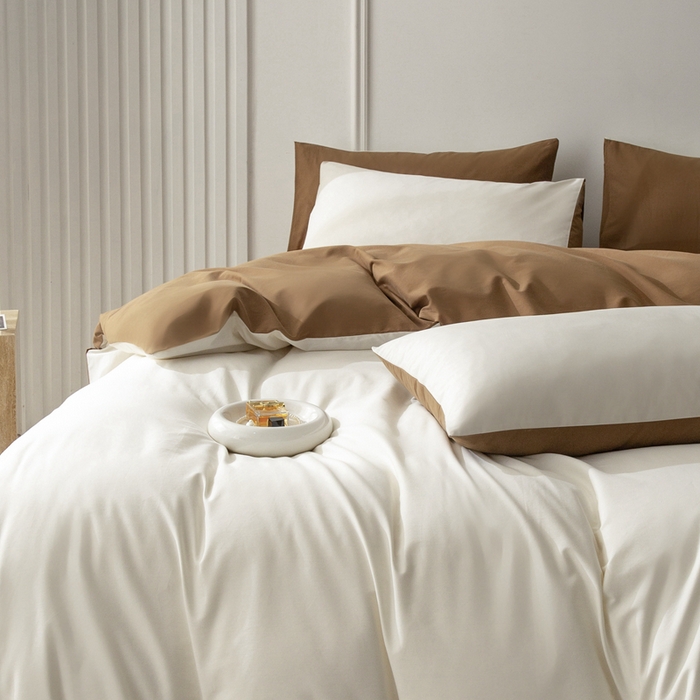 91家纺网 家纺一手货源 找家纺 ONE TWO ONE 121 2025新款A类高支高密长绒棉双拼磨毛（小cr ）撞色四件套 信白金咖