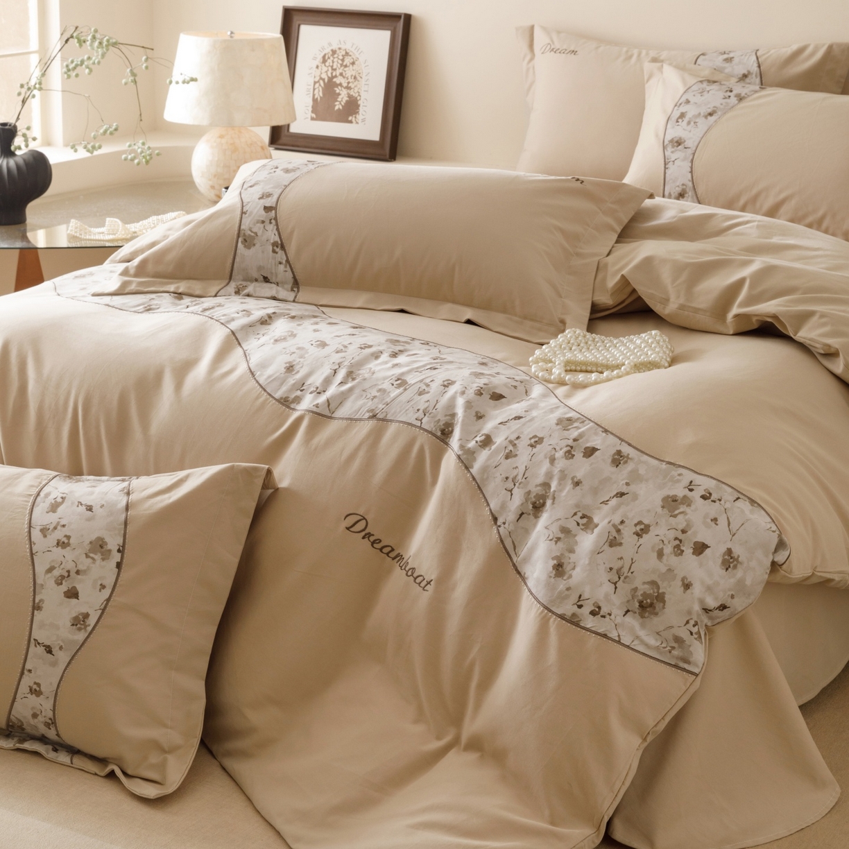 91家纺网 家纺一手货源 找家纺 艾莱家纺 2025新款A类新疆长绒棉纯棉加厚柔顺磨毛四件套-花语 花语-暖杏