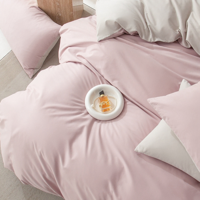 91家纺网 家纺一手货源 找家纺 ONE TWO ONE 121 2025新款A类高支高密长绒棉双拼磨毛（小cr ）撞色四件套 悠悠白灰