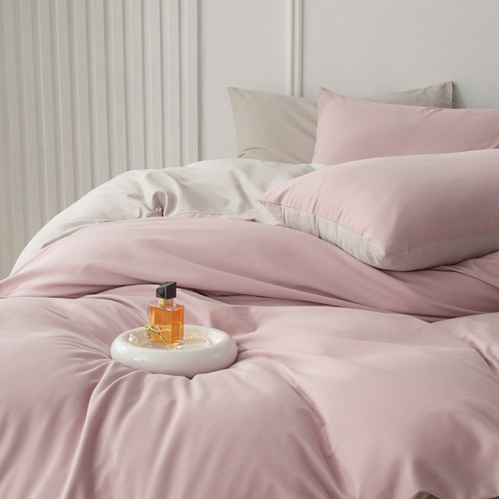 91家纺网 家纺一手货源 找家纺 ONE TWO ONE 121 2025新款A类高支高密长绒棉双拼磨毛（小cr ）撞色四件套 悠悠白灰