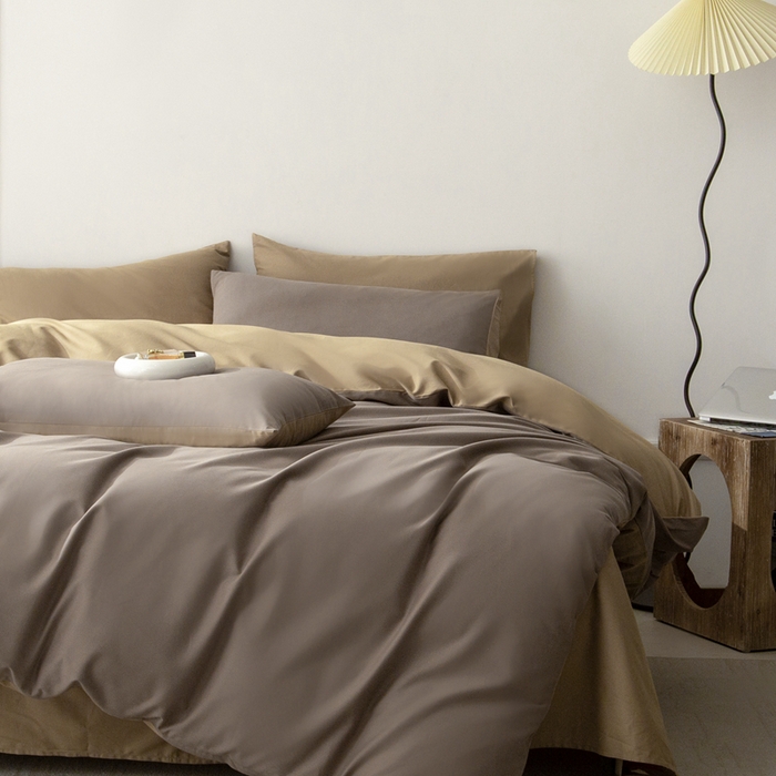 91家纺网 家纺一手货源 找家纺 （总）ONE TWO ONE 121 2025新款A类高支高密长绒棉双拼磨毛（小cr ）撞色四件套