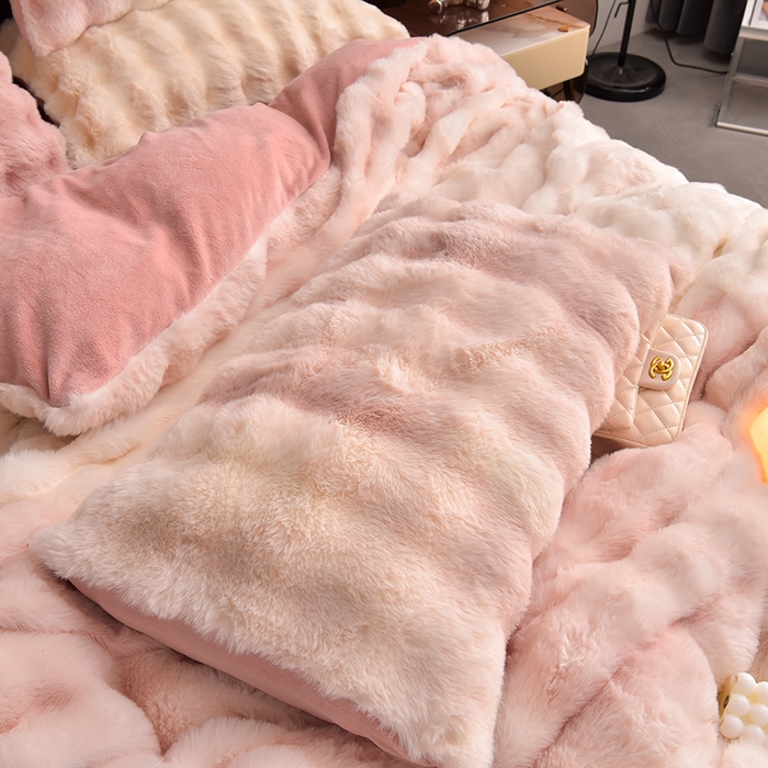 91家纺网 家纺一手货源 找家纺 同田家纺 2023直播热款牛奶绒兔毛四件套兔兔绒牛奶绒四件套 七彩粉-牛奶绒泡泡印花粉