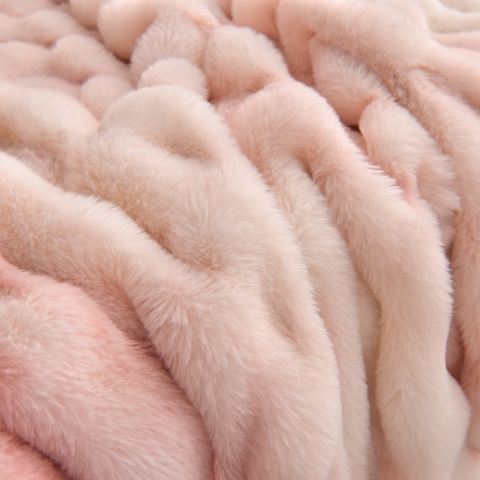 91家纺网 家纺一手货源 找家纺 同田家纺 2023直播热款牛奶绒兔毛四件套兔兔绒牛奶绒四件套 七彩粉-牛奶绒泡泡印花粉