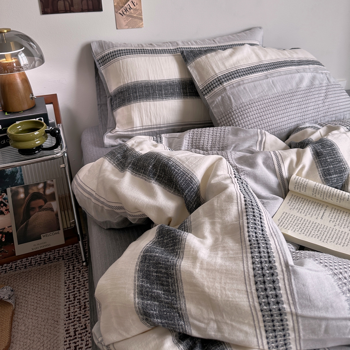 91家纺网 家纺一手货源 找家纺 艾咪-Amy ntmy 2025新款全棉色织小提花四件套-絮语      透明PE袋(如需手提无纺布包+5元) 絮语-灰