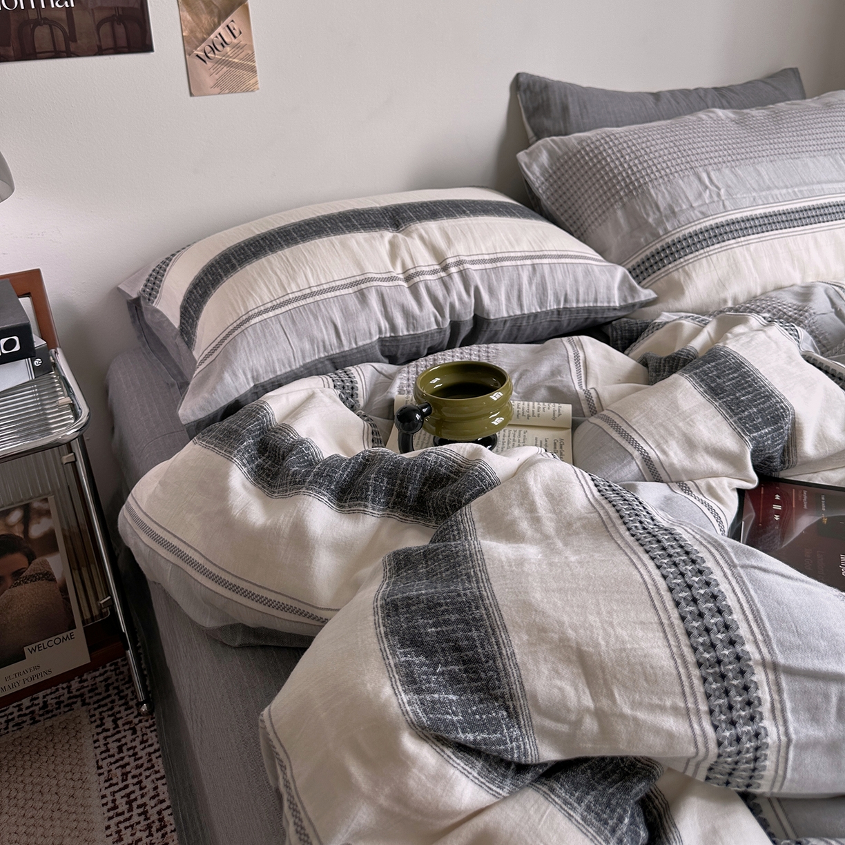 91家纺网 家纺一手货源 找家纺 艾咪-Amy ntmy 2025新款全棉色织小提花四件套-絮语      透明PE袋(如需手提无纺布包+5元) 絮语-灰