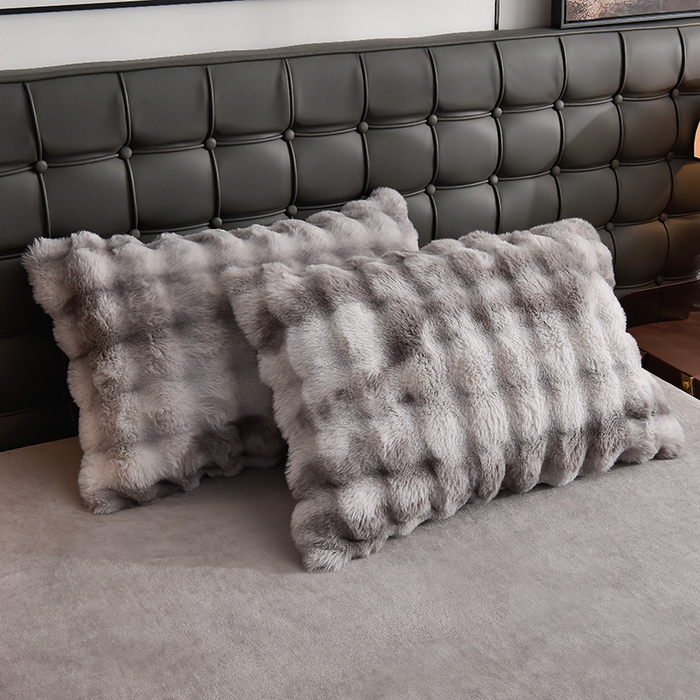 91家纺网 家纺一手货源 找家纺 同田家纺 2023直播热款牛奶绒兔毛四件套兔兔绒牛奶绒四件套 七彩灰-牛奶绒泡泡印花灰