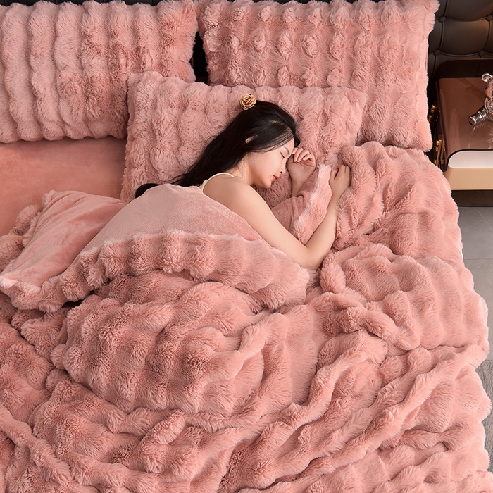 91家纺网 家纺一手货源 找家纺 同田家纺 2023直播热款牛奶绒兔毛四件套兔兔绒牛奶绒四件套轻奢豆沙-牛奶绒泡泡豆沙