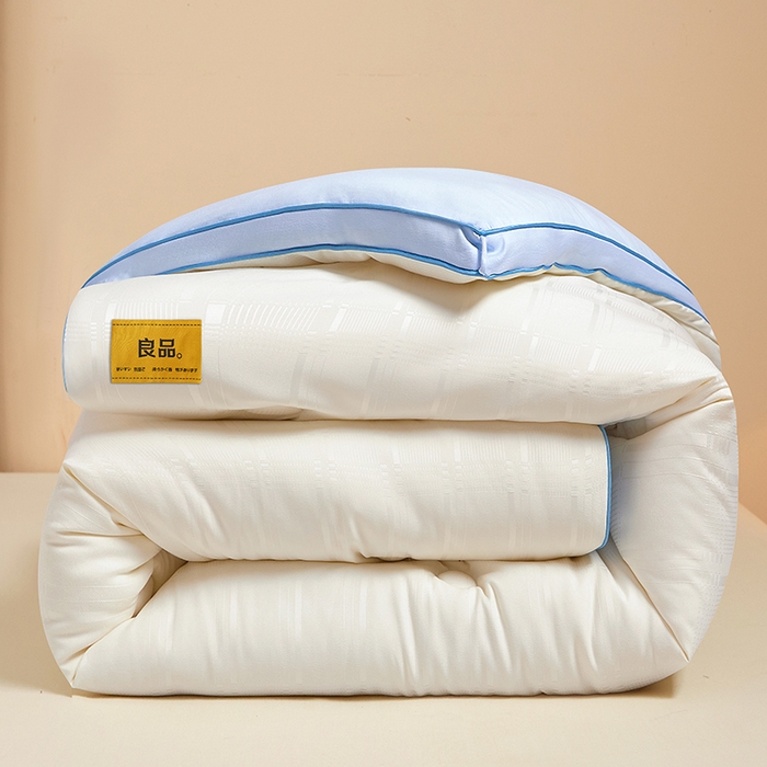 91家纺网 家纺一手货源 找家纺 晚悠家纺 2025新款A类抗菌控温保暖大豆被5.0被子被芯春秋冬被夏被爆款 奶白蓝